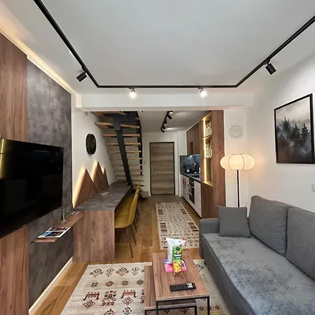 Apartament Marsal *